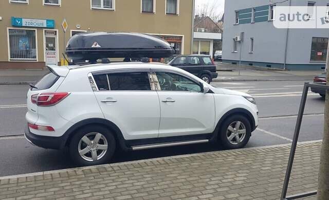 Кіа Sportage, об'ємом двигуна 1.7 л та пробігом 195 тис. км за 15000 $, фото 47 на Automoto.ua