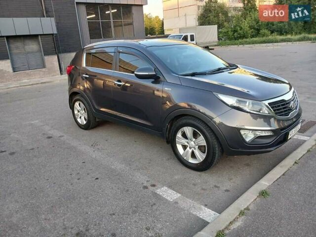 Кіа Sportage, об'ємом двигуна 0 л та пробігом 189 тис. км за 14400 $, фото 10 на Automoto.ua