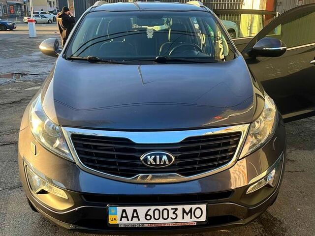 Кіа Sportage, об'ємом двигуна 2 л та пробігом 110 тис. км за 15500 $, фото 11 на Automoto.ua