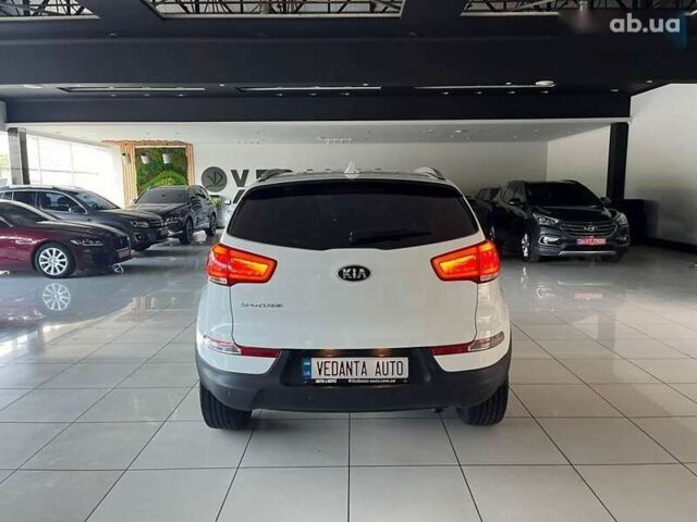 Кіа Sportage, об'ємом двигуна 2 л та пробігом 194 тис. км за 14500 $, фото 6 на Automoto.ua