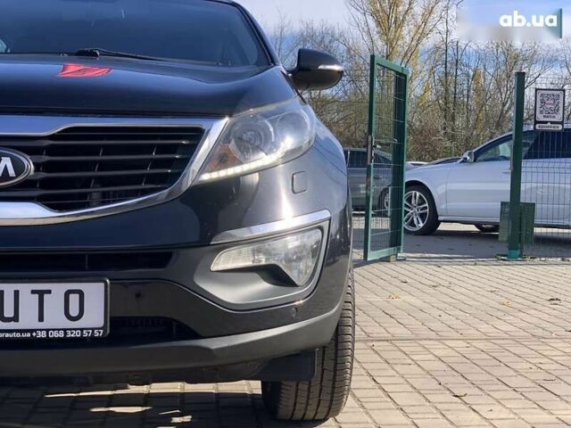 Кіа Sportage, об'ємом двигуна 2 л та пробігом 184 тис. км за 13999 $, фото 6 на Automoto.ua