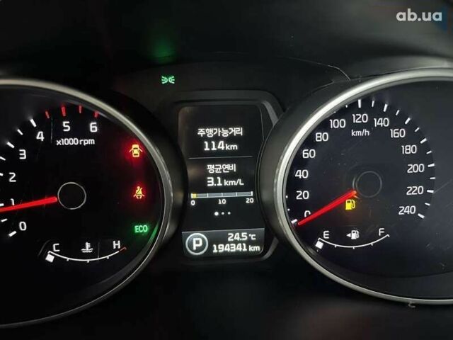 Кіа Sportage, об'ємом двигуна 2 л та пробігом 194 тис. км за 14500 $, фото 13 на Automoto.ua
