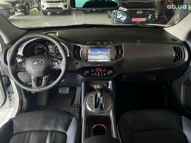 Кіа Sportage, об'ємом двигуна 2 л та пробігом 194 тис. км за 14500 $, фото 16 на Automoto.ua