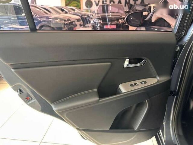 Киа Sportage, объемом двигателя 2 л и пробегом 132 тыс. км за 15500 $, фото 22 на Automoto.ua