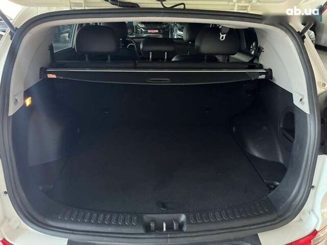 Кіа Sportage, об'ємом двигуна 2 л та пробігом 194 тис. км за 14500 $, фото 8 на Automoto.ua
