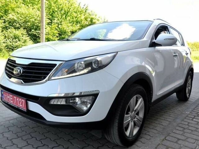 Киа Sportage, объемом двигателя 1.7 л и пробегом 184 тыс. км за 11600 $, фото 3 на Automoto.ua