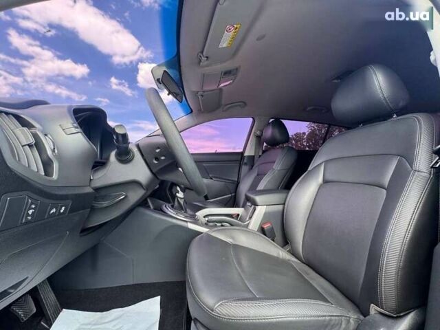 Киа Sportage, объемом двигателя 2 л и пробегом 193 тыс. км за 12900 $, фото 13 на Automoto.ua