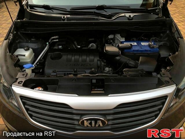 Кіа Sportage, об'ємом двигуна 1.7 л та пробігом 216 тис. км за 11850 $, фото 7 на Automoto.ua
