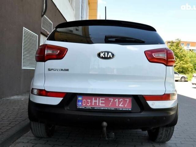 Киа Sportage, объемом двигателя 1.7 л и пробегом 184 тыс. км за 11600 $, фото 8 на Automoto.ua
