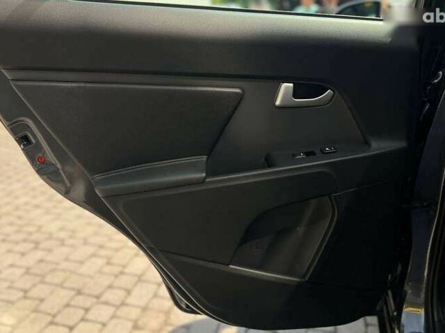 Киа Sportage, объемом двигателя 2 л и пробегом 127 тыс. км за 15800 $, фото 20 на Automoto.ua