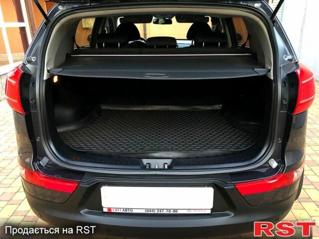 Кіа Sportage, об'ємом двигуна 1.7 л та пробігом 216 тис. км за 11850 $, фото 6 на Automoto.ua