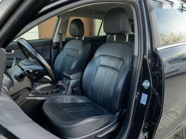 Кіа Sportage, об'ємом двигуна 2 л та пробігом 184 тис. км за 13999 $, фото 24 на Automoto.ua