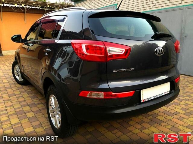 Кіа Sportage, об'ємом двигуна 1.7 л та пробігом 216 тис. км за 11850 $, фото 1 на Automoto.ua