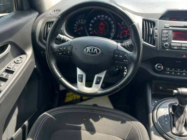 Киа Sportage, объемом двигателя 2 л и пробегом 127 тыс. км за 15800 $, фото 15 на Automoto.ua