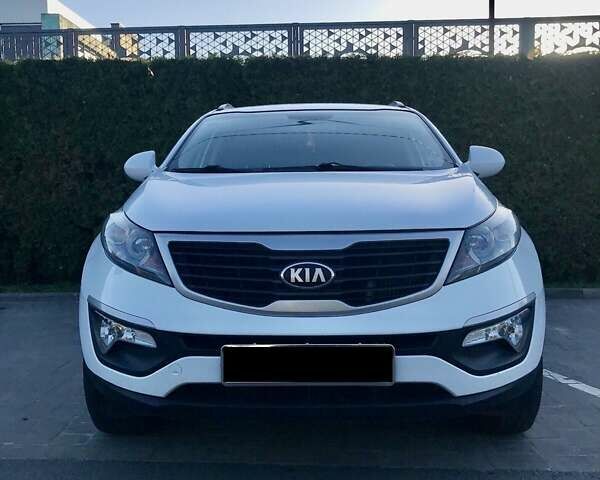 Киа Sportage, объемом двигателя 1.7 л и пробегом 189 тыс. км за 11800 $, фото 2 на Automoto.ua