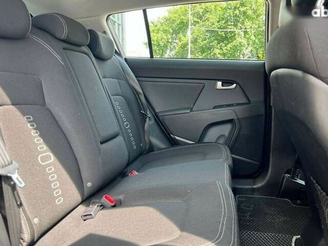 Киа Sportage, объемом двигателя 2 л и пробегом 127 тыс. км за 15800 $, фото 23 на Automoto.ua