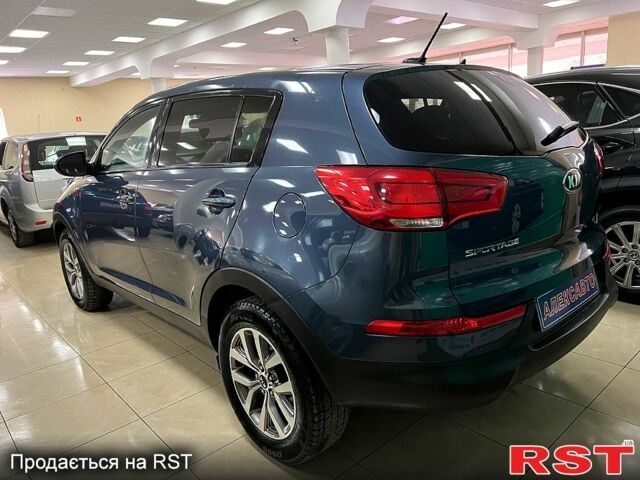 Киа Sportage, объемом двигателя 2.4 л и пробегом 52 тыс. км за 13400 $, фото 2 на Automoto.ua