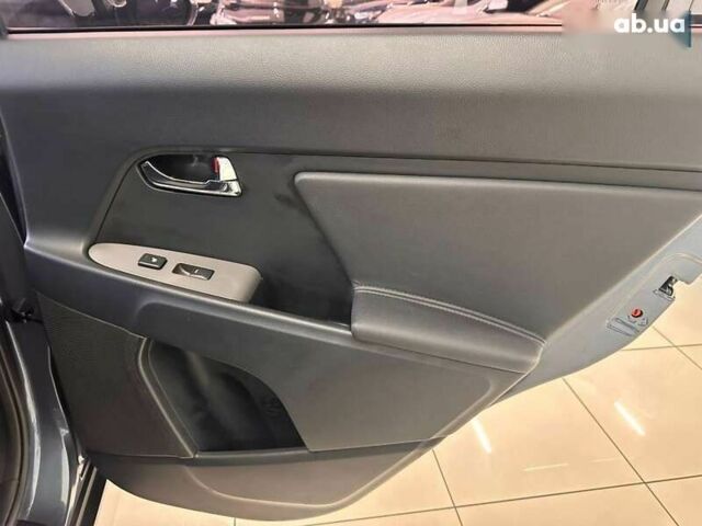 Киа Sportage, объемом двигателя 2 л и пробегом 132 тыс. км за 15500 $, фото 23 на Automoto.ua