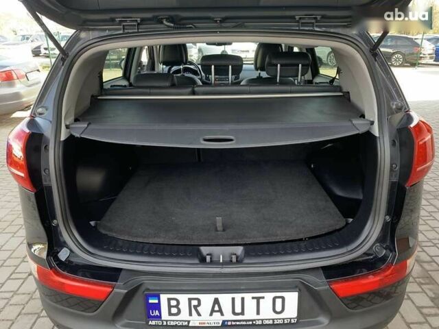 Кіа Sportage, об'ємом двигуна 2 л та пробігом 184 тис. км за 13999 $, фото 27 на Automoto.ua