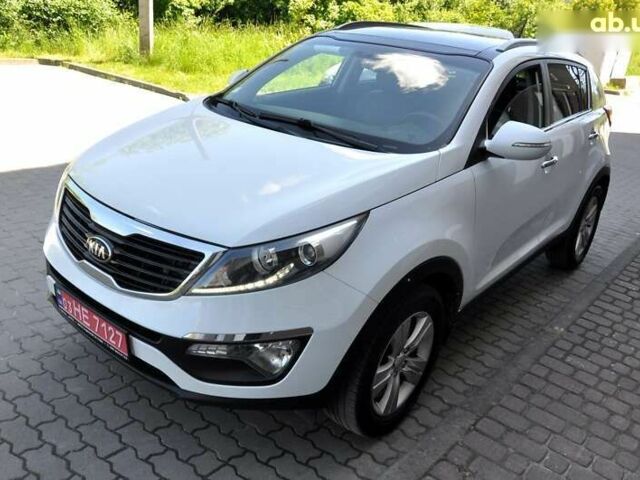 Киа Sportage, объемом двигателя 1.7 л и пробегом 184 тыс. км за 11600 $, фото 2 на Automoto.ua