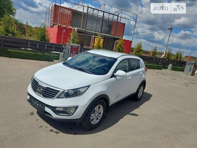 Кіа Sportage, об'ємом двигуна 1.69 л та пробігом 118 тис. км за 13800 $, фото 9 на Automoto.ua