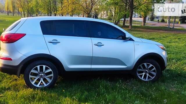 Киа Sportage, объемом двигателя 2.4 л и пробегом 121 тыс. км за 12800 $, фото 1 на Automoto.ua