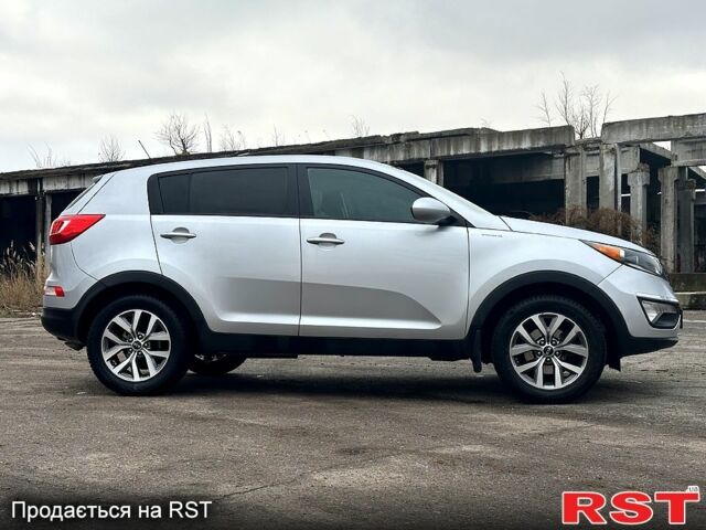 Киа Sportage, объемом двигателя 2.4 л и пробегом 136 тыс. км за 13200 $, фото 1 на Automoto.ua