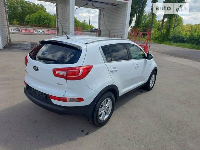 Кіа Sportage, об'ємом двигуна 1.69 л та пробігом 118 тис. км за 13800 $, фото 22 на Automoto.ua