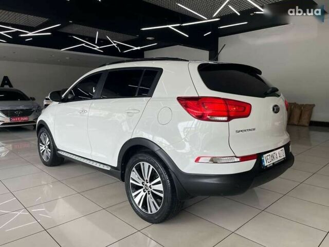 Кіа Sportage, об'ємом двигуна 2 л та пробігом 135 тис. км за 15300 $, фото 5 на Automoto.ua