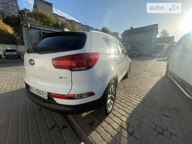 Киа Sportage, объемом двигателя 1.59 л и пробегом 161 тыс. км за 14300 $, фото 3 на Automoto.ua