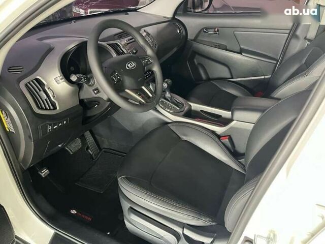 Кіа Sportage, об'ємом двигуна 2 л та пробігом 135 тис. км за 15300 $, фото 17 на Automoto.ua