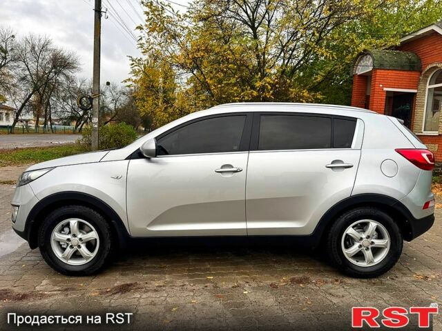 Кіа Sportage, об'ємом двигуна 2 л та пробігом 150 тис. км за 10999 $, фото 2 на Automoto.ua