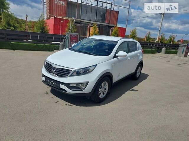 Киа Sportage, объемом двигателя 1.69 л и пробегом 118 тыс. км за 13800 $, фото 26 на Automoto.ua