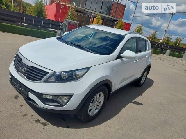 Кіа Sportage, об'ємом двигуна 1.69 л та пробігом 118 тис. км за 13800 $, фото 18 на Automoto.ua