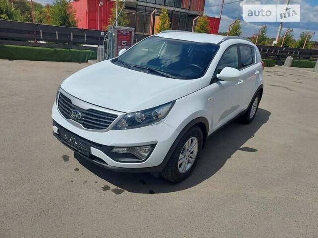 Кіа Sportage, об'ємом двигуна 1.69 л та пробігом 118 тис. км за 13800 $, фото 30 на Automoto.ua