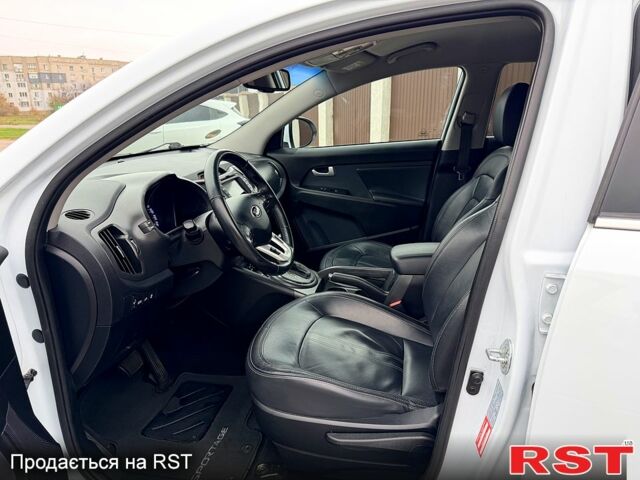 Киа Sportage, объемом двигателя 2 л и пробегом 191 тыс. км за 15850 $, фото 6 на Automoto.ua