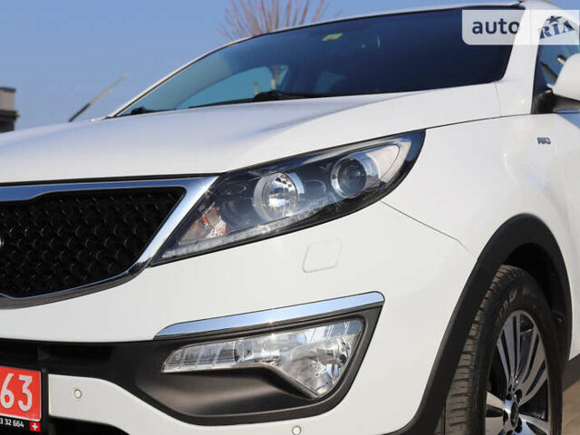 Киа Sportage, объемом двигателя 2 л и пробегом 164 тыс. км за 17700 $, фото 5 на Automoto.ua