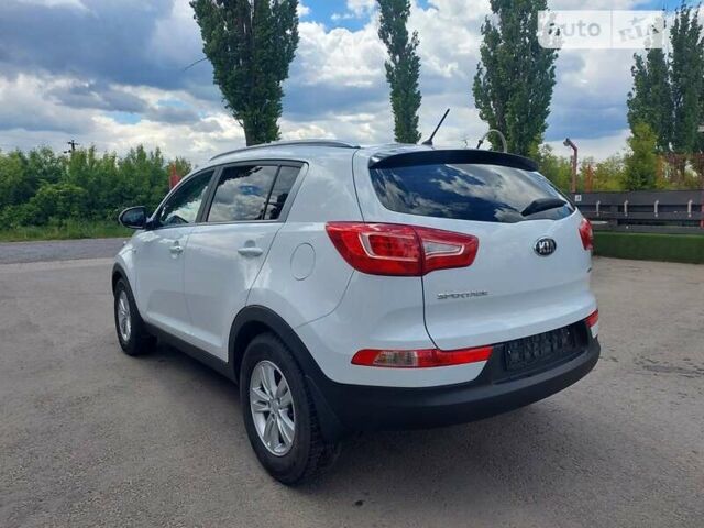 Кіа Sportage, об'ємом двигуна 1.69 л та пробігом 118 тис. км за 13800 $, фото 50 на Automoto.ua