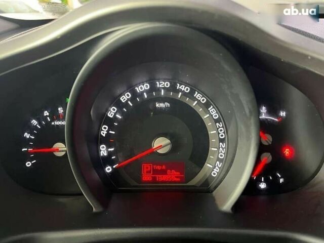 Кіа Sportage, об'ємом двигуна 2 л та пробігом 135 тис. км за 15300 $, фото 12 на Automoto.ua