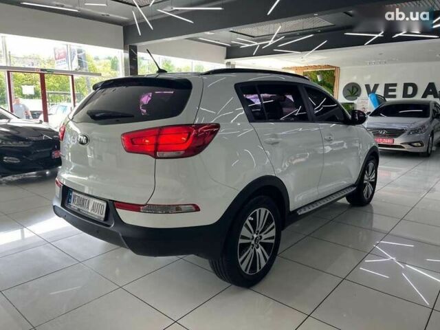 Кіа Sportage, об'ємом двигуна 2 л та пробігом 135 тис. км за 15300 $, фото 3 на Automoto.ua