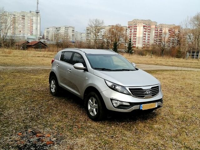 Кіа Sportage, об'ємом двигуна 1.7 л та пробігом 107 тис. км за 11800 $, фото 2 на Automoto.ua