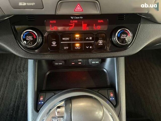 Киа Sportage, объемом двигателя 2 л и пробегом 169 тыс. км за 15900 $, фото 15 на Automoto.ua