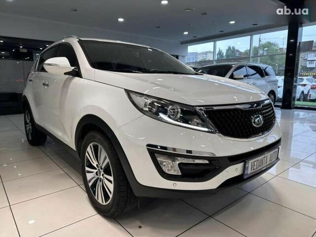 Киа Sportage, объемом двигателя 2 л и пробегом 130 тыс. км за 15900 $, фото 2 на Automoto.ua