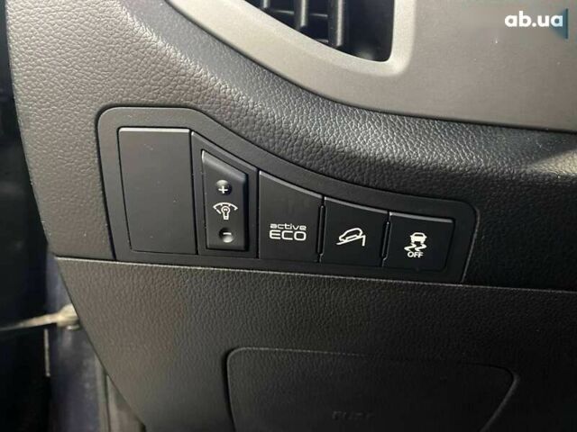 Киа Sportage, объемом двигателя 2.4 л и пробегом 153 тыс. км за 12490 $, фото 17 на Automoto.ua