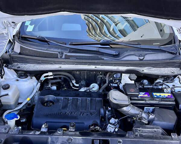 Кіа Sportage, об'ємом двигуна 1.7 л та пробігом 229 тис. км за 14250 $, фото 18 на Automoto.ua
