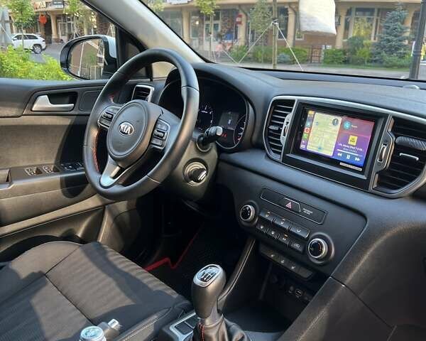 Кіа Sportage, об'ємом двигуна 1.69 л та пробігом 155 тис. км за 16500 $, фото 42 на Automoto.ua