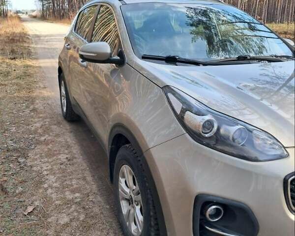 Киа Sportage, объемом двигателя 1.69 л и пробегом 190 тыс. км за 16400 $, фото 3 на Automoto.ua