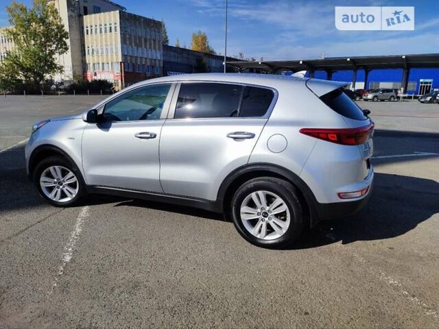 Киа Sportage, объемом двигателя 2.36 л и пробегом 105 тыс. км за 14000 $, фото 20 на Automoto.ua