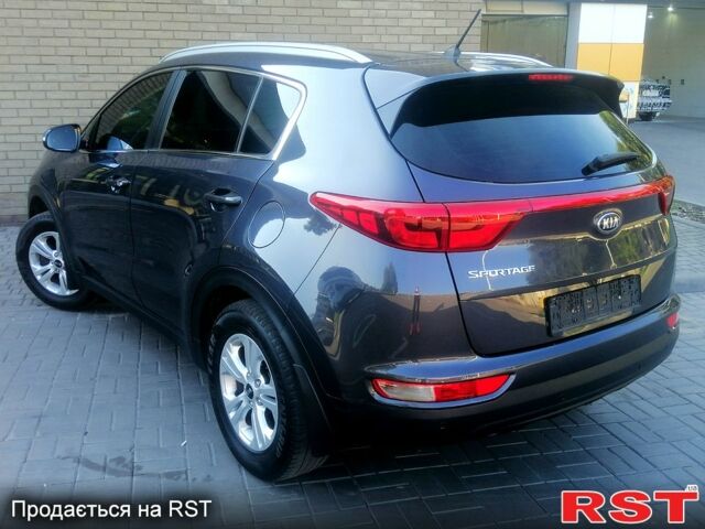 Кіа Sportage, об'ємом двигуна 2 л та пробігом 120 тис. км за 17500 $, фото 6 на Automoto.ua