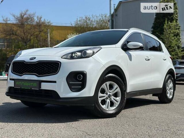 Киа Sportage, объемом двигателя 1.69 л и пробегом 127 тыс. км за 15500 $, фото 7 на Automoto.ua